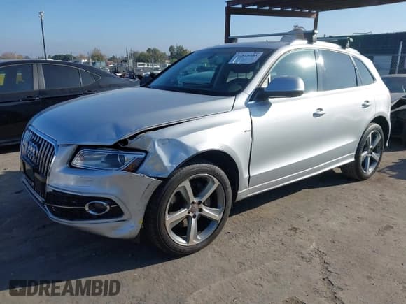 ✅ 2014 Audi Q5 Premium Plus • VIN: WA1DGAFP7EA051028 • Lot: 43818985. Listed on IAAI with 100,866 mi. Free auction sales archive from the USA and detailed vehicle history report at DreamBid. Image 2.
