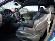 ✅ 2009 Dodge Challenger R/T • VIN: 2B3LJ54T49H603913 • Lot: 43987575. Wystawiony na Copart z przebiegiem 173 309 mil. Bezpłatny archiwum sprzedaży aukcyjnych z USA i szczegółowy raport historii pojazdu na DreamBid. Zdjęcie 7.