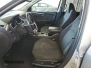 ✅ 2010 Chevrolet Traverse 2LT • VIN: 1GNLVGED3AS147090 • Lot: 81911905. Wystawiony na Copart z przebiegiem 321 133 mil. Bezpłatny archiwum sprzedaży aukcyjnych z USA i szczegółowy raport historii pojazdu na DreamBid. Zdjęcie 7.