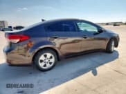 ✅ 2017 Kia Forte LX • VIN: 3KPFK4A7XHE140311 • Lot: 81895435. Wystawiony na Copart z przebiegiem 147 313 mil. Bezpłatny archiwum sprzedaży aukcyjnych z USA i szczegółowy raport historii pojazdu na DreamBid. Zdjęcie 3.