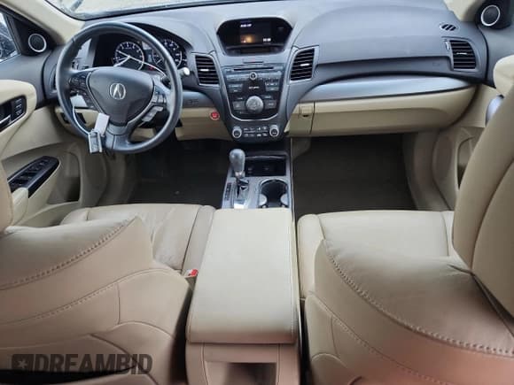 ✅ 2015 Acura RDX • VIN: 5J8TB3H31FL015994 • Lot: 91046545. Wystawiony na Copart z przebiegiem 123 742 mil. Bezpłatny archiwum sprzedaży aukcyjnych z USA i szczegółowy raport historii pojazdu na DreamBid. Zdjęcie 8.