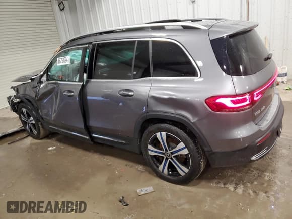 ✅ 2022 Mercedes-Benz EQB 350 • VIN: W1N9M1DB0NN006025 • Lot: 86751794. Listed on Copart with 5,513 mi. Free auction sales archive from the USA and detailed vehicle history report at DreamBid. Image 2.