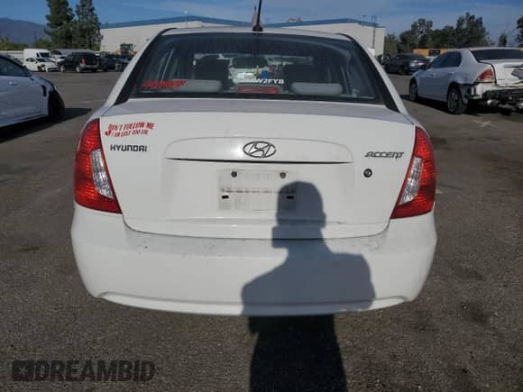 ✅ 2011 Hyundai Accent GLS • VIN: KMHCN4AC0BU598354 • Lot: 77261424. Wystawiony na Copart z przebiegiem 177 648 mil mil. Skorzystaj z bezpłatnego archiwum sprzedaży aukcyjnych z USA i zobacz szczegółowy raport historii pojazdu na DreamBid. Zdjęcie 6.