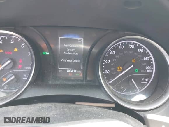 2022 Toyota Camry SE z VIN 4T1T11AK9NU047717, wystawiony jako IAAI lot #42316618 z przebiegiem 86 410 mil mil oraz . Historia ofert i sprzedaży dostępna na DreamBid. Obrazek 7.