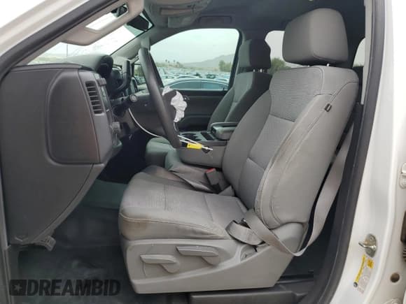 ✅ 2016 Chevrolet Silverado 2500HD Work Truck • VIN: 1GC2CUEG9GZ321246 • Lot: 70846235. Wystawiony na Copart z przebiegiem 118 728 mil. Bezpłatny archiwum sprzedaży aukcyjnych z USA i szczegółowy raport historii pojazdu na DreamBid. Zdjęcie 7.