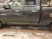 2009 Dodge 1500 SLT с VIN 1D3HV18T09S823240, выставлен на аукционе IAAI как лот 41827920 с пробегом 179 843 миль миль и . История ставок и продаж доступна на DreamBid. Изображение 17.