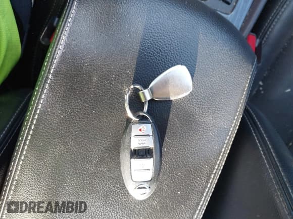 ✅ 2017 Nissan Altima SV • VIN: 1N4AL3AP9HC185321 • Lot: 43360734. Wystawiony na IAAI z przebiegiem 140 401 mil. Bezpłatny archiwum sprzedaży aukcyjnych z USA i szczegółowy raport historii pojazdu na DreamBid. Zdjęcie 11.