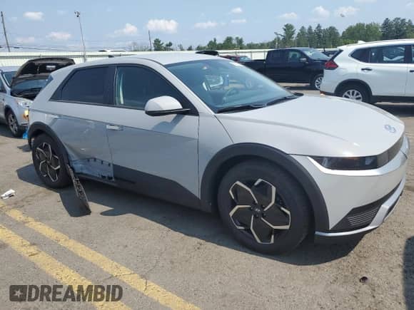 2022 Hyundai Ioniq 5 SEL z VIN KM8KNDAF0NU050090, wystawiony jako Copart lot #63277554 z przebiegiem 14 423 mil mil oraz Szkoda całkowita • Salvage title. Historia ofert i sprzedaży dostępna na DreamBid. Obrazek 4.