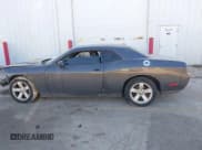 ✅ 2013 Dodge Challenger Rallye Redline • VIN: 2C3CDYAG9DH541985 • Lot: 41443698. Wystawiony na IAAI z przebiegiem 141 685 mil. Bezpłatny archiwum sprzedaży aukcyjnych z USA i szczegółowy raport historii pojazdu na DreamBid. Zdjęcie 15.