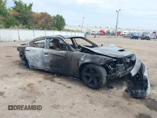 2019 Dodge Charger R/T z VIN 2C3CDXCT3KH501564, wystawiony jako IAAI lot #40208084 z przebiegiem Nie podano mil oraz . Historia ofert i sprzedaży dostępna na DreamBid. Obrazek 1.