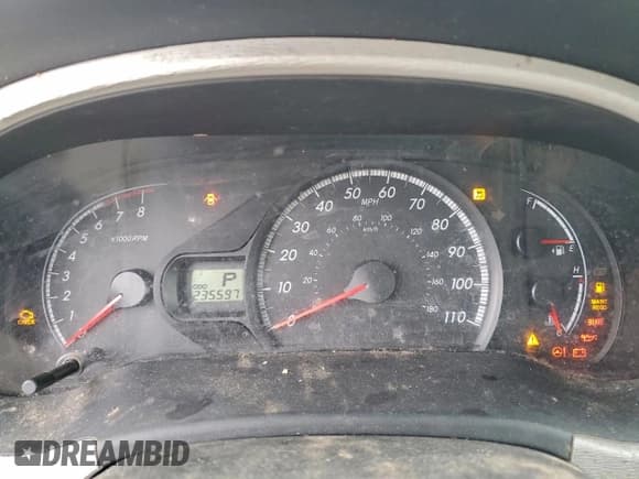 ✅ 2013 Toyota Sienna LE • VIN: 5TDKK3DC1DS328622 • Lot: 95694295. Listed on Copart with 235,597 mi. Free auction sales archive from the USA and detailed vehicle history report at DreamBid. Image 9.