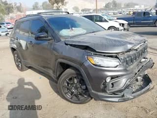 ✅ 2022 Jeep Compass Latitude • VIN: 3C4NJDBB6NT227843 • Лот: 41207967. Опубликован ранее на IAAI с пробегом 49 248 миль. Бесплатный доступ к архиву аукционных продаж из США и подробный отчёт об истории автомобиля на DreamBid. Изображение 1.