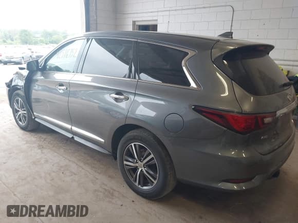 ✅ 2019 Infiniti QX60 Pure • VIN: 5N1DL0MM0KC551256 • Лот: 42576752. Опубликован ранее на IAAI с пробегом 133 791 миль. Бесплатный доступ к архиву аукционных продаж из США и подробный отчёт об истории автомобиля на DreamBid. Изображение 3.