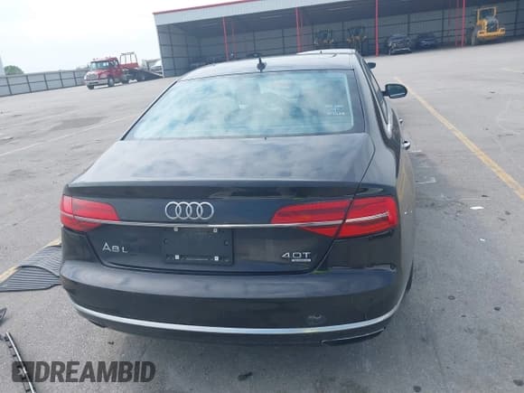 ✅ 2015 Audi A8 4.0T • VIN: WAU32AFD6FN002710 • Лот: 42447149. Опубликован ранее на IAAI с пробегом 109 791 миль. Бесплатный доступ к архиву аукционных продаж из США и подробный отчёт об истории автомобиля на DreamBid. Изображение 15.