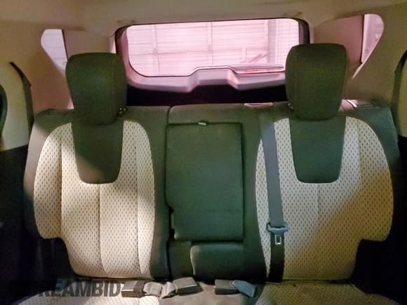 ✅ 2013 Chevrolet Equinox LS • VIN: 2GNALBEK2D1112303 • Лот: 91185295. Опубликован ранее на Copart с пробегом 143 802 миль. Бесплатный доступ к архиву аукционных продаж из США и подробный отчёт об истории автомобиля на DreamBid. Изображение 10.