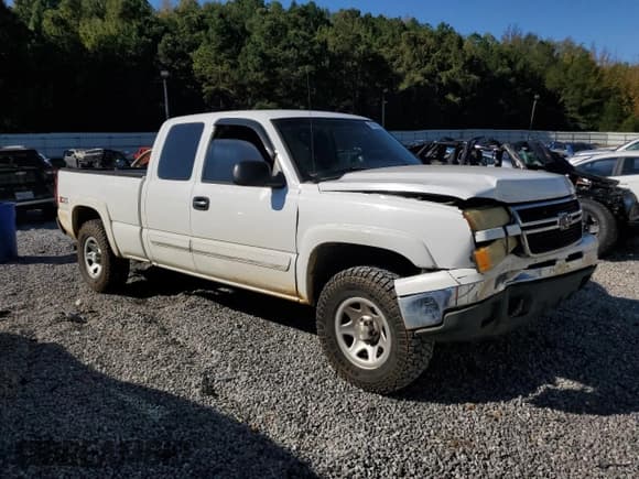 ✅ 2006 Chevrolet Silverado 1500 LT1 • VIN: 1GCEK19Z46Z153699 • Лот: 85931875. Опубликован ранее на Copart с пробегом 289 410 миль. Бесплатный доступ к архиву аукционных продаж из США и подробный отчёт об истории автомобиля на DreamBid. Изображение 4.