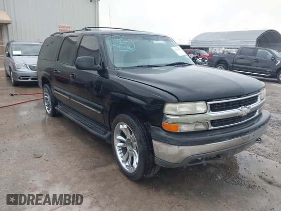 ✅ 2001 Chevrolet Suburban LS • VIN: 3GNEC16T81G216977 • Лот: 42538021. Опубликован ранее на IAAI с пробегом 404 293 миль. Бесплатный доступ к архиву аукционных продаж из США и подробный отчёт об истории автомобиля на DreamBid. Изображение 1.