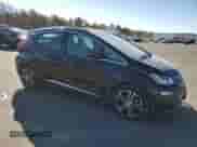 2018 Chevrolet Bolt EV Premier z VIN 1G1FX6S02J4116048, wystawiony jako Copart lot #45917454 z przebiegiem 59 857 mil mil oraz . Historia ofert i sprzedaży dostępna na DreamBid. Obrazek 4.