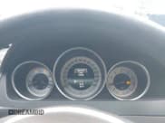 ✅ 2015 Mercedes-Benz C 250 • VIN: WDDGJ4HB4FG369524 • Лот: 43527542. Опубликован ранее на IAAI с пробегом 75 325 миль. Бесплатный доступ к архиву аукционных продаж из США и подробный отчёт об истории автомобиля на DreamBid. Изображение 7.