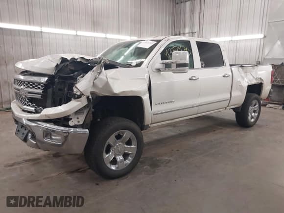 ✅ 2015 Chevrolet Silverado 1500 LTZ • VIN: 3GCUKSEC3FG215970 • Lot: 43324797. Wystawiony na IAAI z przebiegiem 157 506 mil. Bezpłatny archiwum sprzedaży aukcyjnych z USA i szczegółowy raport historii pojazdu na DreamBid. Zdjęcie 2.