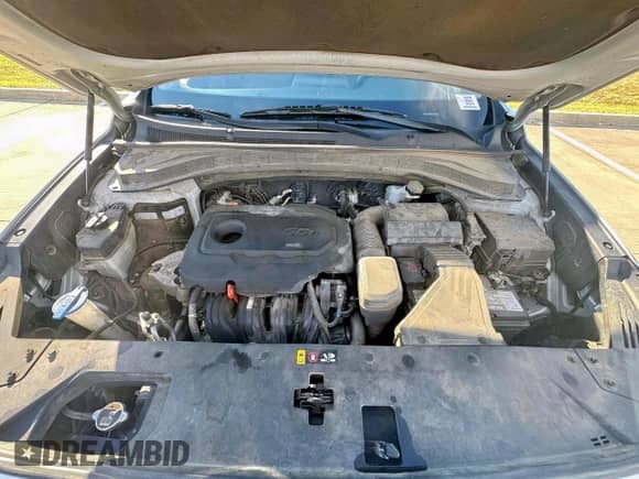 2019 Hyundai Santa Fe SE with VIN 5NMS23AD5KH083501, listed as a Copart auction lot 91518635 with 162,611 mi miles and Clean title. Bid and sale history available at DreamBid. Image 7.