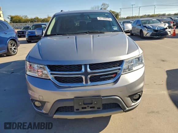 ✅ 2018 Dodge Journey SXT • VIN: 3C4PDCBG9JT375923 • Lot: 91108245. Listed on Copart with 76,405 mi. Free auction sales archive from the USA and detailed vehicle history report at DreamBid. Image 5.