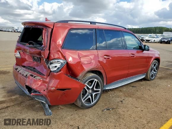 ✅ 2017 Mercedes-Benz GLS 550 • VIN: 4JGDF7DE0HA692244 • Lot: 92673025. Listed on Copart with 106,097 mi. Free auction sales archive from the USA and detailed vehicle history report at DreamBid. Image 3.
