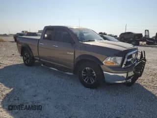 ✅ 2009 Dodge 1500 SLT • VIN: 1D3HB18P89S780875 • Лот: 75644624. Опубликован ранее на Copart с пробегом 99 614 миль. Бесплатный доступ к архиву аукционных продаж из США и подробный отчёт об истории автомобиля на DreamBid. Изображение 4.
