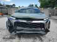 2025 Chevrolet Equinox FWD ACTIV с VIN 3GNAXKEG0SL137003, выставлен на аукционе Copart как лот 86532865 с пробегом 7 917 миль миль и Списание • Salvage title. История ставок и продаж доступна на DreamBid. Изображение 5.