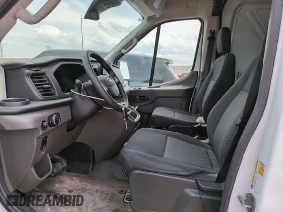 ✅ 2023 Ford Transit Cargo • VIN: 1FTBR2C8XPKC00572 • Lot: 59923095. Listed on Copart with 14,508 mi. Free auction sales archive from the USA and detailed vehicle history report at DreamBid. Image 7.