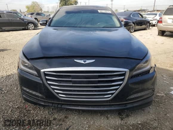 2016 Hyundai Genesis 3.8L z VIN KMHGN4JE2GU139336, wystawiony jako Copart lot #82713374 z przebiegiem 58 330 mil mil oraz Szkoda całkowita • Salvage title. Historia ofert i sprzedaży dostępna na DreamBid. Obrazek 5.