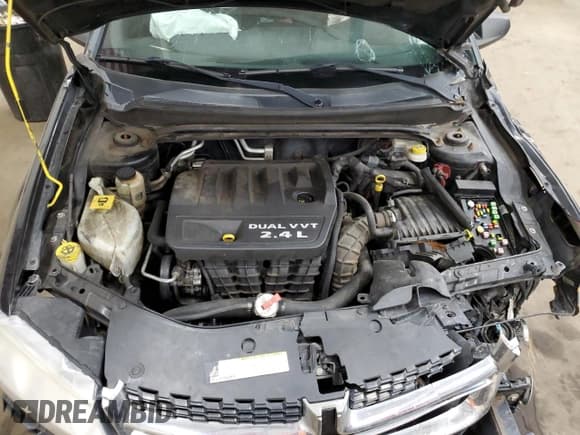 ✅ 2013 Dodge Avenger SE • VIN: 1C3CDZAB2DN517853 • Лот: 77991644. Опубликован ранее на Copart с пробегом 233 509 миль. Бесплатный доступ к архиву аукционных продаж из США и подробный отчёт об истории автомобиля на DreamBid. Изображение 12.