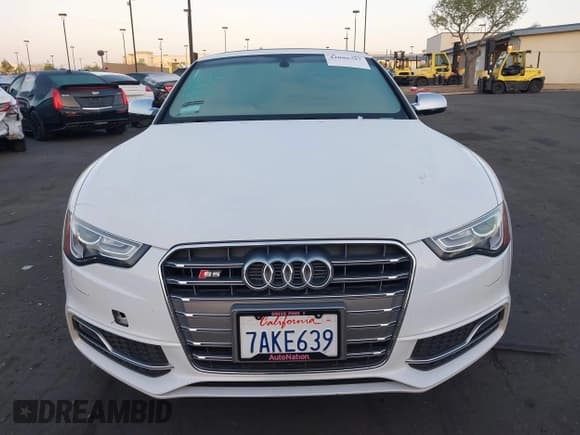 ✅ 2013 Audi S5 Premium Plus • VIN: WAUCGAFR2DA064204 • Лот: 42086797. Опубликован ранее на IAAI с пробегом 113 634 миль. Бесплатный доступ к архиву аукционных продаж из США и подробный отчёт об истории автомобиля на DreamBid. Изображение 12.
