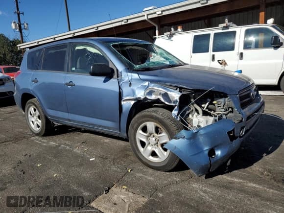 ✅ 2008 Toyota RAV4 • VIN: JTMBK33V185054062 • Лот: 92129825. Опубликован ранее на Copart с пробегом 202 000 миль. Бесплатный доступ к архиву аукционных продаж из США и подробный отчёт об истории автомобиля на DreamBid. Изображение 4.