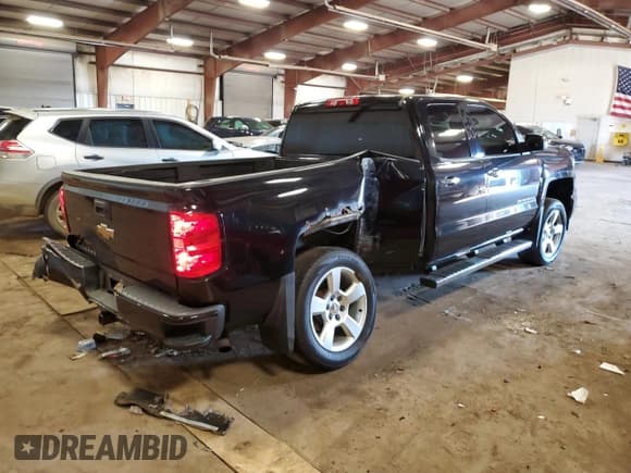 ✅ 2015 Chevrolet Silverado 1500 LS • VIN: 1GCVKPEC0FZ328163 • Lot: 70861885. Wystawiony na Copart z przebiegiem 110 990 mil. Bezpłatny archiwum sprzedaży aukcyjnych z USA i szczegółowy raport historii pojazdu na DreamBid. Zdjęcie 3.
