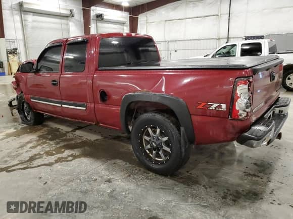 2004 Chevrolet Silverado 1500 Z71 с VIN 1GCEK19T24E142247, выставлен на аукционе Copart как лот 70190195 с пробегом 175 190 миль миль и Списание • Salvage title. История ставок и продаж доступна на DreamBid. Изображение 2.