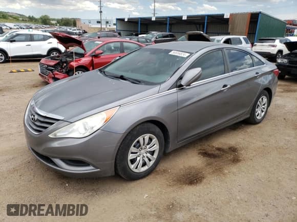 ✅ 2011 Hyundai Sonata GLS • VIN: 5NPEB4AC0BH282131 • Lot: 56656824. Listed on Copart with 131,587 mi. Free auction sales archive from the USA and detailed vehicle history report at DreamBid. Image 1.