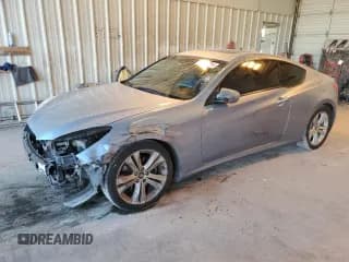 ✅ 2011 Hyundai Genesis Coupe Premium • VIN: KMHHT6KD4BU045480 • Lot: 85025094. Wystawiony na Copart z przebiegiem 175 431 mil. Bezpłatny archiwum sprzedaży aukcyjnych z USA i szczegółowy raport historii pojazdu na DreamBid. Zdjęcie 1.