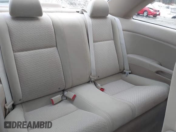 ✅ 2004 Honda Civic VP • VIN: 1HGEM22104L005328 • Лот: 42060215. Опубликован ранее на IAAI с пробегом 53 209 миль. Бесплатный доступ к архиву аукционных продаж из США и подробный отчёт об истории автомобиля на DreamBid. Изображение 8.