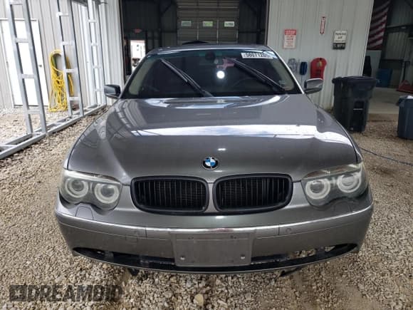 ✅ 2004 BMW 7 Series 745Li • VIN: WBAGN63584DS55758 • Lot: 58071205. Listed on Copart with 135,039 mi. Free auction sales archive from the USA and detailed vehicle history report at DreamBid. Image 5.