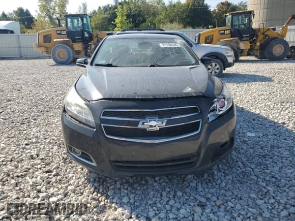 2013 Chevrolet Malibu Eco with VIN 1G11F5RR3DF118167, listed as a Copart auction lot 81198535 with 162,312 mi miles and Salvage title. Bid and sale history available at DreamBid. Image 5.