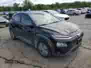 2019 Hyundai Kona SEL z VIN KM8K23AG1KU054365, wystawiony jako Copart lot #58266643 z przebiegiem 27 360 mil mil oraz . Historia ofert i sprzedaży dostępna na DreamBid. Obrazek 4.