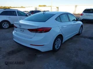✅ 2018 Hyundai Elantra SE • VIN: 5NPD74LF1JH384637 • Лот: 40760033. Опубликован ранее на IAAI с пробегом 110 127 миль. Бесплатный доступ к архиву аукционных продаж из США и подробный отчёт об истории автомобиля на DreamBid. Изображение 4.