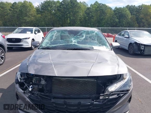 ✅ 2023 Hyundai Elantra SEL • VIN: KMHLM4AG3PU465990 • Lot: 43314922. Listed on IAAI with 51,529 mi. Free auction sales archive from the USA and detailed vehicle history report at DreamBid. Image 13.