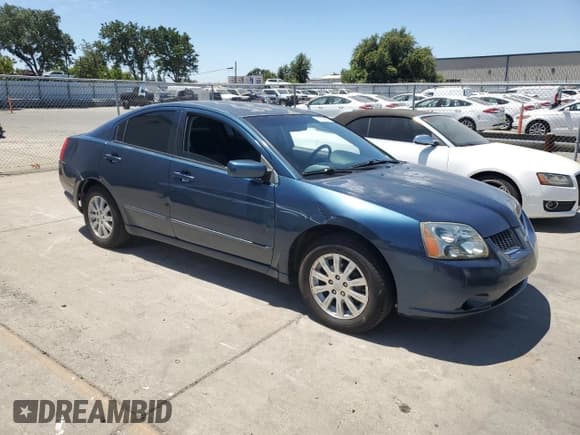 ✅ 2006 Mitsubishi Galant ES • VIN: 4A3AB36F16E019578 • Lot: 61070685. Wystawiony na Copart z przebiegiem 251 033 mil. Bezpłatny archiwum sprzedaży aukcyjnych z USA i szczegółowy raport historii pojazdu na DreamBid. Zdjęcie 4.