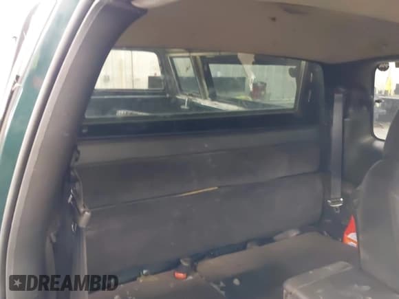 ✅ 2000 Dodge Dakota • VIN: 1B7GL22X4YS628395 • Lot: 41241161. Wystawiony na IAAI z przebiegiem 183 374 mil. Bezpłatny archiwum sprzedaży aukcyjnych z USA i szczegółowy raport historii pojazdu na DreamBid. Zdjęcie 8.