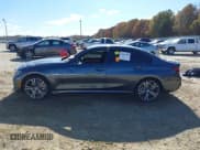 ✅ 2022 BMW 3 Series 330e • VIN: 3MW5P7J07N8C55523 • Lot: 43663590. Wystawiony na IAAI z przebiegiem 29 397 mil. Bezpłatny archiwum sprzedaży aukcyjnych z USA i szczegółowy raport historii pojazdu na DreamBid. Zdjęcie 15.