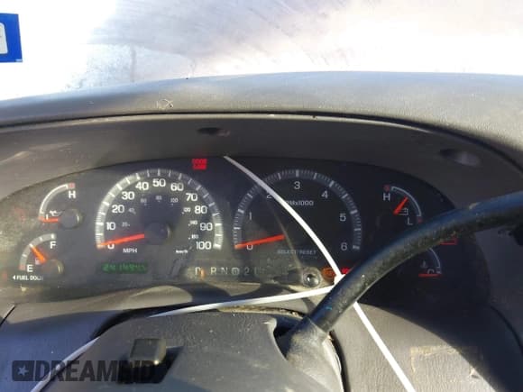 ✅ 2004 Ford F-150 XL • VIN: 2FTRX17274CA63823 • Лот: 43680479. Опубликован ранее на IAAI с пробегом 241 494 миль. Бесплатный доступ к архиву аукционных продаж из США и подробный отчёт об истории автомобиля на DreamBid. Изображение 7.