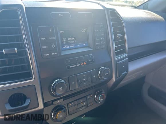 ✅ 2017 Ford F-150 XLT • VIN: 1FTEW1CFXHFB11450 • Lot: 93780995. Listed on Copart with 104,196 mi. Free auction sales archive from the USA and detailed vehicle history report at DreamBid. Image 12.