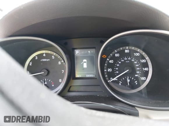 ✅ 2017 Hyundai Santa Fe 2.4L • VIN: 5XYZTDLB9HG441313 • Lot: 42742060. Listed on IAAI with 68,089 mi. Free auction sales archive from the USA and detailed vehicle history report at DreamBid. Image 7.